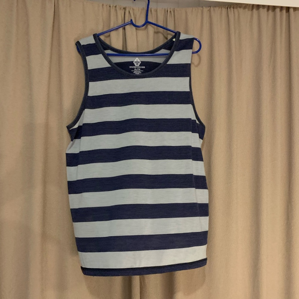 Men’s T-shirt